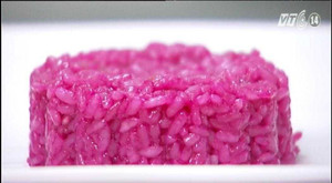 Độc đáo món xôi củ dền