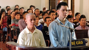 Hai 'yêu râu xanh' phi tang xác nạn nhân