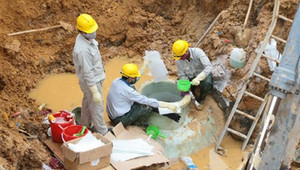 Đường ống nước Sông Đà vỡ liên tiếp trong 2 ngày
