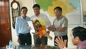 Sau bổ nhiệm giám đốc sở ở Quảng Nam, Hà Tĩnh lại ra quy trình lạ