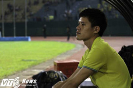 Thanh Hào nghẹn ngào khóc khi làm gãy chân Abass