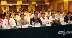 'Phó tổng giám đốc VPF lương 600-700 triệu, 4 năm chẳng kiếm được gì'