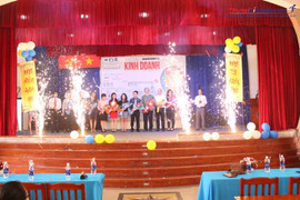 Hơn 3.000 sinh viên thử thách trong 'Thử tài kinh doanh lần 5'