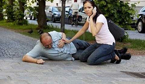 Lật tẩy chiêu bài trích máu đầu ngón tay trị đột quỵ