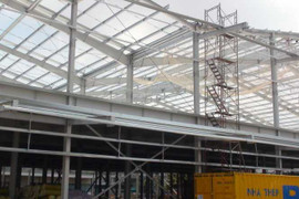 Rơi từ công trình cao 20m, một công nhân tử nạn