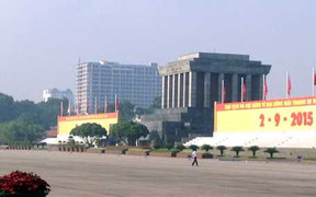 Tòa nhà lấn át không gian Lăng Bác: Bộ Quốc phòng nói gì?