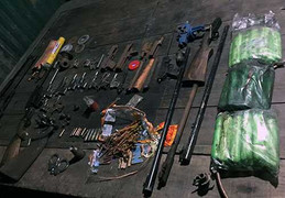 Công an Quảng Ninh đột kích xưởng chế tạo súng, mìn khủng