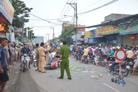 Bị xe buýt cán qua, cô gái trẻ chết thảm