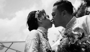 Khoảnh khắc đẹp trong lễ ăn hỏi Victor Vũ - Đinh Ngọc Diệp