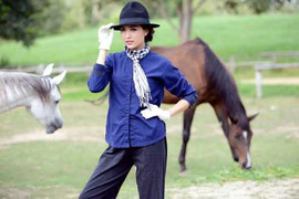 Á hậu Lệ Hằng giản dị trong bộ ảnh đời thường