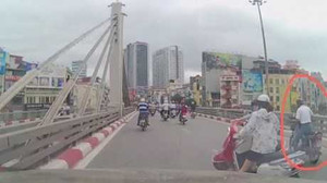 Video: Phóng nhanh phanh gấp gây tai nạn khôn lường