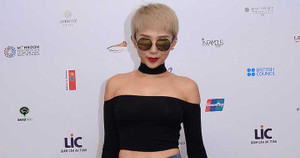 Tóc Tiên bốc lửa quyến rũ khoe đường cong gợi cảm