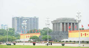 Tòa nhà lất át không gian Lăng Bác: Yêu cầu chủ đầu tư lập phương án cắt ngọn