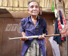 Những chuyện dựng tóc gáy về thanh kiếm 'ma ám' ở Điện Biên