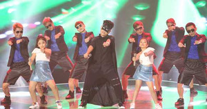 Giọng hát Việt nhí: Phương Khanh, Hồng Minh nhảy cùng Đức Phúc