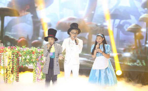 Giọng hát Việt nhí: Trúc Nhân so giọng cùng đội Dương Khắc Linh