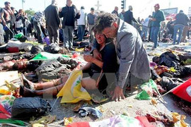 Thổ Nhĩ Kỳ để quốc tang 3 ngày sau vụ khủng bố đẫm máu