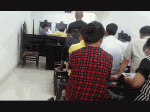 60 tuổi vẫn đòi ly hôn vì nghi vợ thiếu đứng đắn