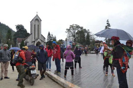 Sa Pa giảm xuống 10 độ C, thời tiết rét hại