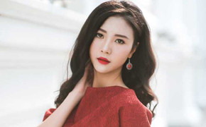 Hot girl 9X Hà thành khoe vẻ đẹp quyến rũ đầy cá tính