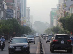 TP.HCM lại mờ ảo trong lớp sương mù dày đặc
