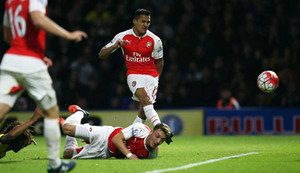 Sanchez khai hỏa, Arsenal thắng ròn Watford