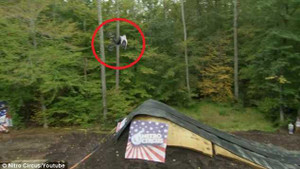 Clip: Kinh ngạc với cú nhào lộn 3 vòng trên không ảo diệu của xe BMX