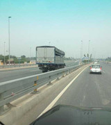 Lộ diện xe tải 36C-02492 phóng ngược chiều như bay trên cao tốc Nhật Tân - Nội Bài