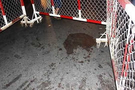 2 cô gái đâm chết nam thanh niên giữa vòng xoay Dân Chủ vẫn đang bỏ trốn