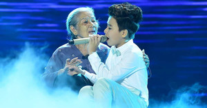 Công Quốc đội Cẩm Ly gây xúc động mạnh dù không có ca sỹ khách mời