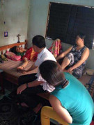 Bố mẹ cãi nhau, con trai mặc cảm uống thuốc tự tử