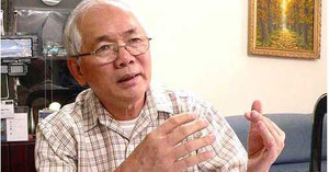 Chuyện ông Phó Chủ nhiệm VP Quốc hội từ chối xe công, đi làm bằng xe ôm