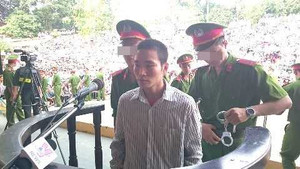 Trực tiếp: Tuyên tử hình kẻ thảm sát 4 người ở Yên Bái