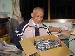 'Nhà văn nhặt bút' sống là để cống hiến