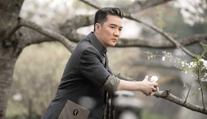 Đàm Vĩnh Hưng khoác 'áo mới' cho 'đứa con tinh thần'