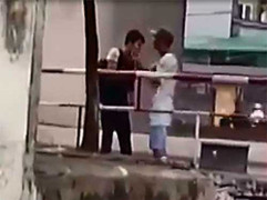 Video: Côn đồ ngang nhiên trấn tiền sinh viên giữa thủ đô