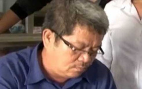 Lái xe ôm 'kiêm' lương y bốc thuốc