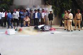 Nam thanh niên chết thảm khi chuyển hàng lậu