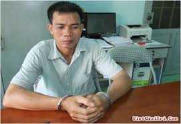 Bắt cụ ông 70 tiêu thụ tiền giả tinh vi