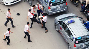 Cớ gì 'choảng' nhau trên đường vì những va chạm bình thường?