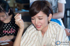 Người mẫu đắt giá nhất xứ Đài bị gạ bán thân