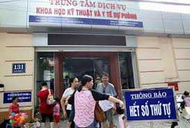 Vắc-xin ‘suất ngoại giao’ nhiễu loạn ngành y