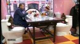 Video: Cà phê toilet ở thủ đô Mastxcơva, Nga