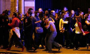 Các nhà lãnh đạo trên thế giới lên án vụ khủng bố đẫm máu ở Paris