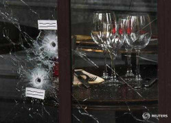 Khủng bố Paris: Thi thể la liệt ở cửa thoát hiểm nhà hát Bataclan