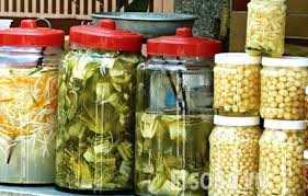 Ăn dưa, cà muối gây ung thư?