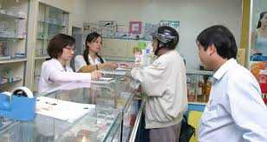Người Việt liều lĩnh tự làm thầy thuốc