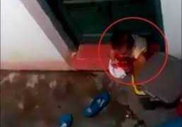 Buộc thôi việc cô giáo để trẻ mầm non ăn rác
