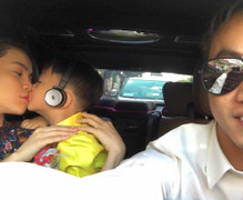 Cường đô la bất ngờ đăng ảnh bên Hồ Ngọc Hà và Subeo