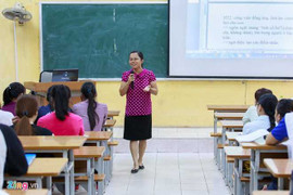 Cuộc sống thường ngày của nữ phó giáo sư ngôn ngữ học 8X